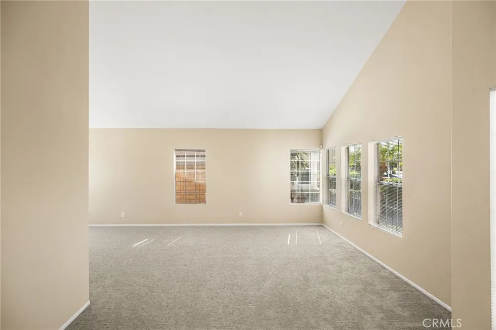 733 S Morningstar Drive Anaheim Hills, CA 92808