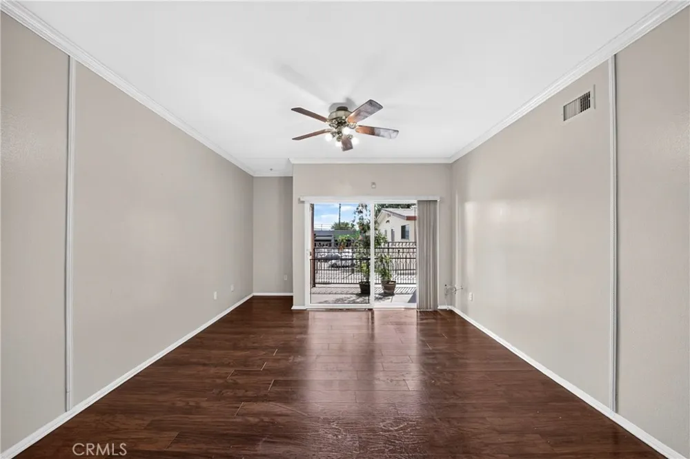 11124 Burbank Street #108 North Hollywood, CA 91601