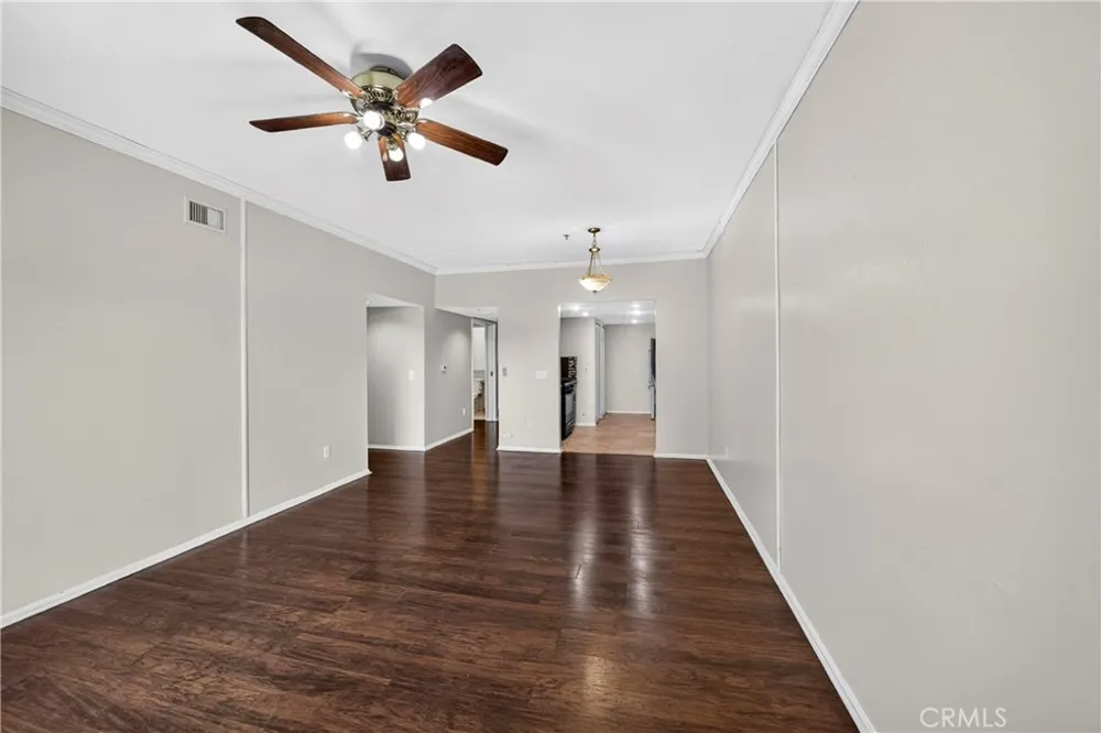 11124 Burbank Street #108 North Hollywood, CA 91601