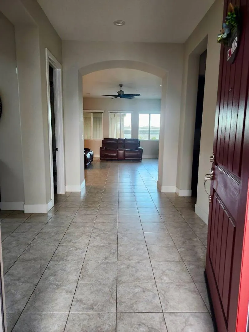 2635 Gantry Drive Manteca, CA 95337