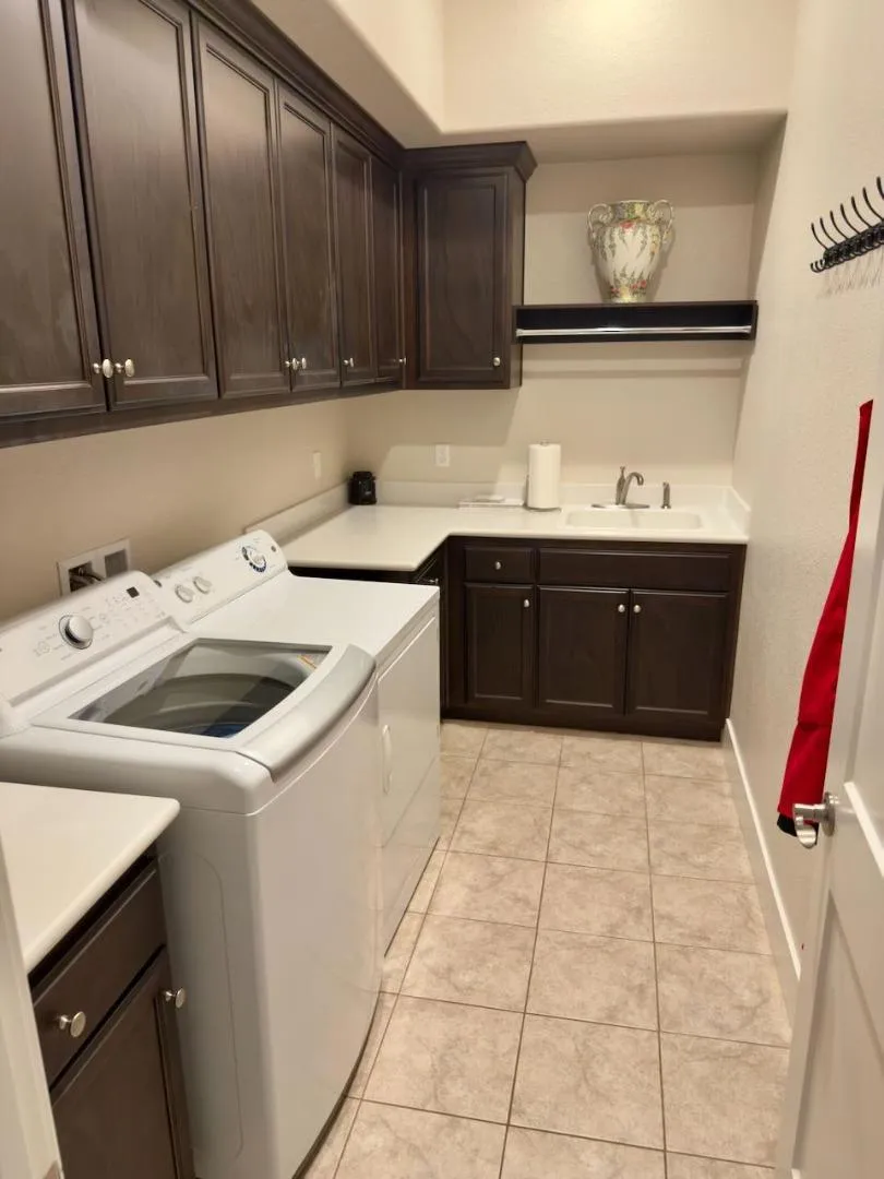 2635 Gantry Drive Manteca, CA 95337