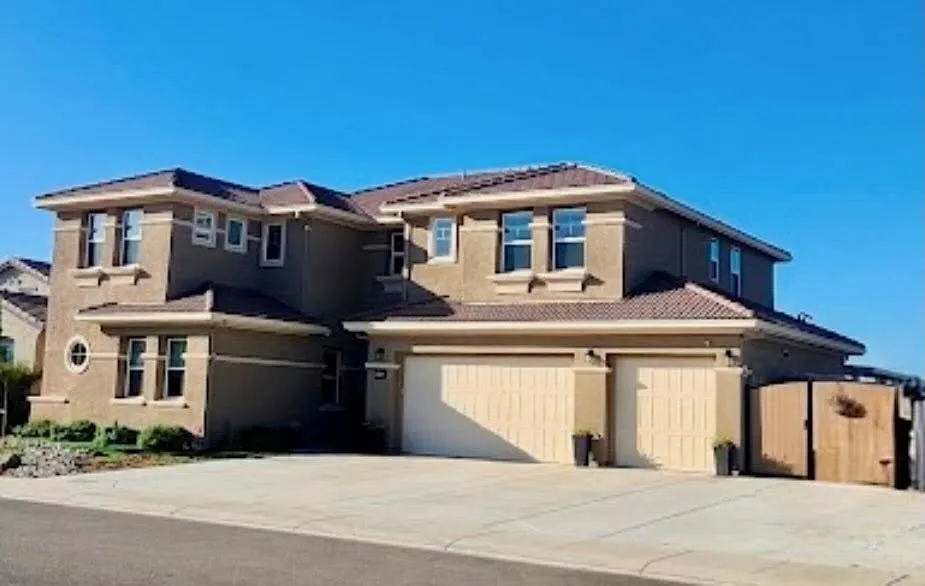 2635 Gantry Drive Manteca, CA 95337