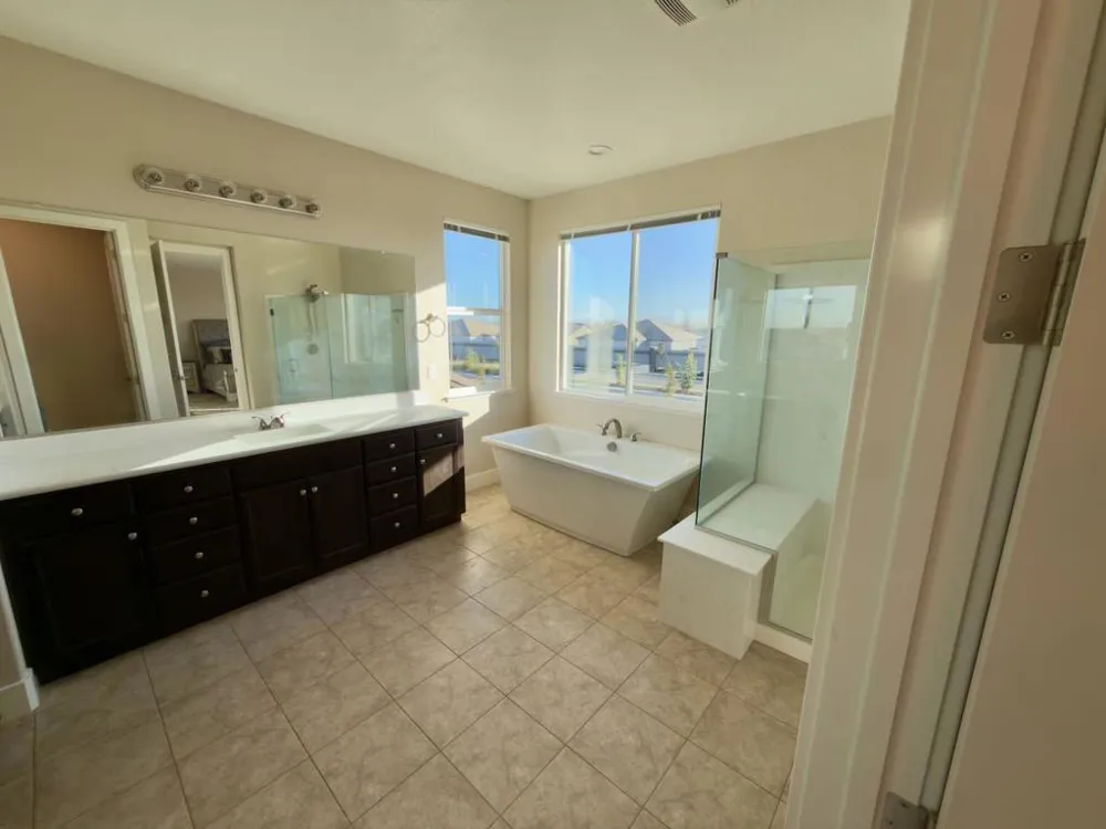 2635 Gantry Drive Manteca, CA 95337