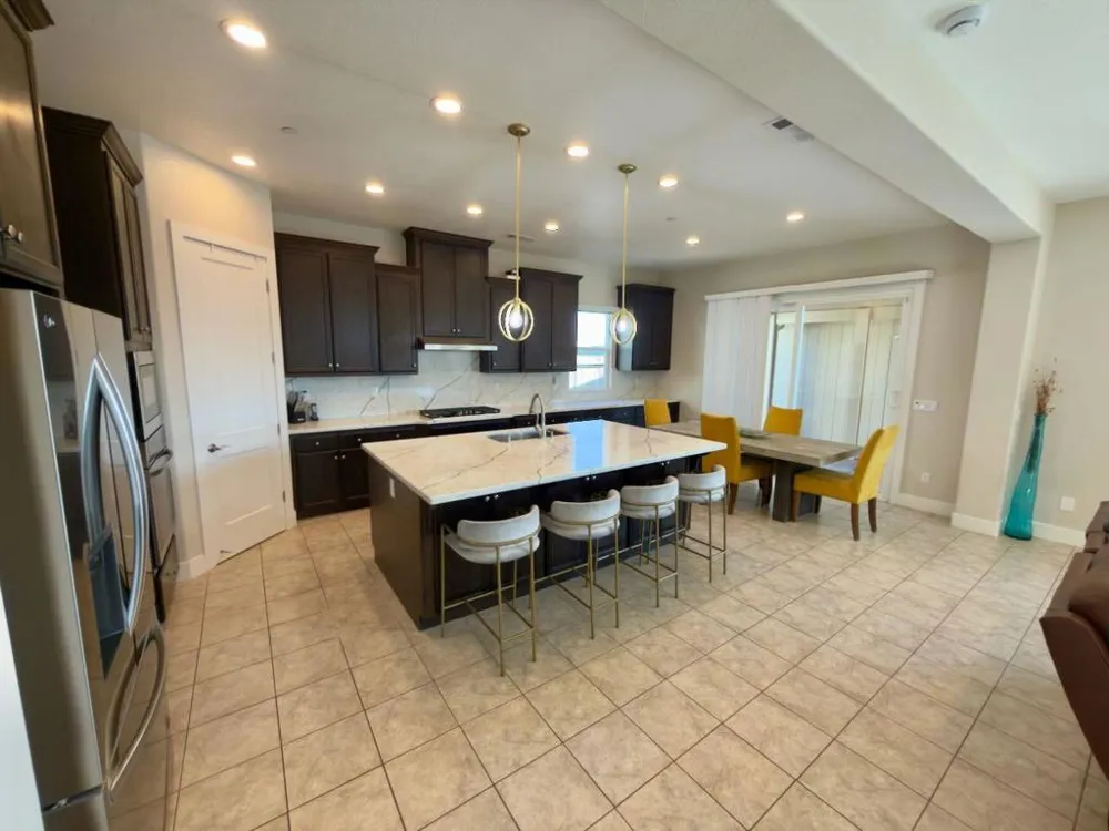 2635 Gantry Drive Manteca, CA 95337