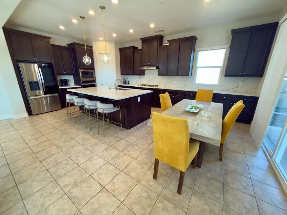 2635 Gantry Drive Manteca, CA 95337
