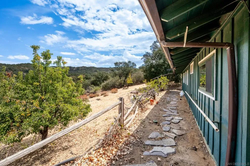 3525 Deer Lake Park Rd Julian, CA 92036
