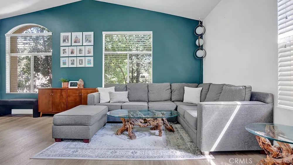 19431 Rue De Valore #12E Lake Forest, CA 92610