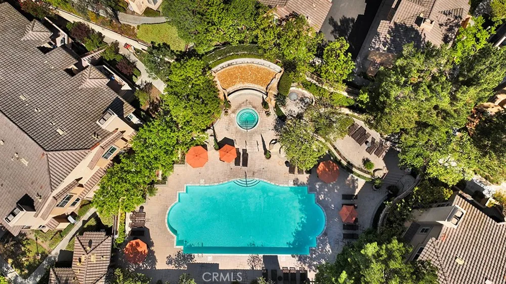 19431 Rue De Valore #12E Lake Forest, CA 92610