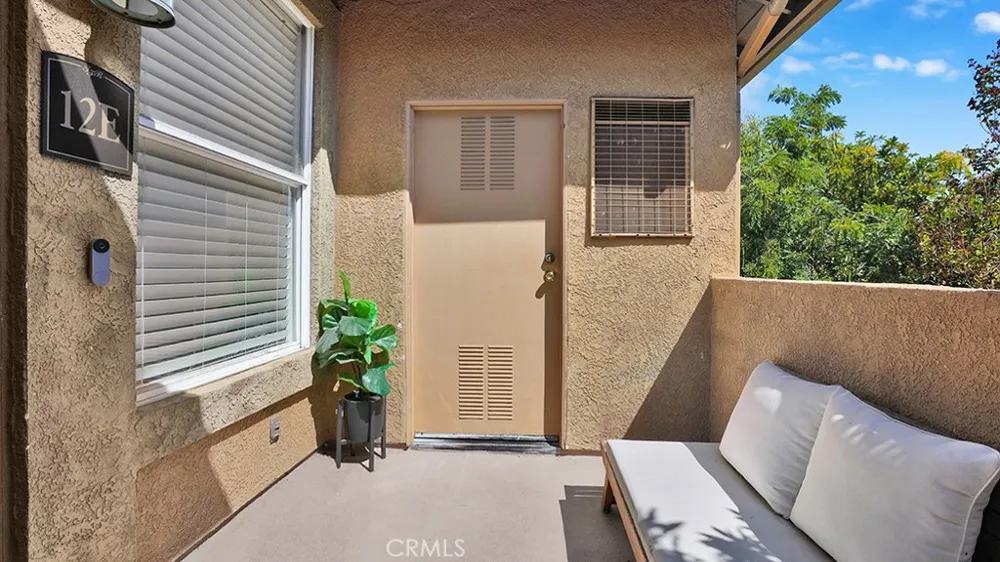 19431 Rue De Valore #12E Lake Forest, CA 92610