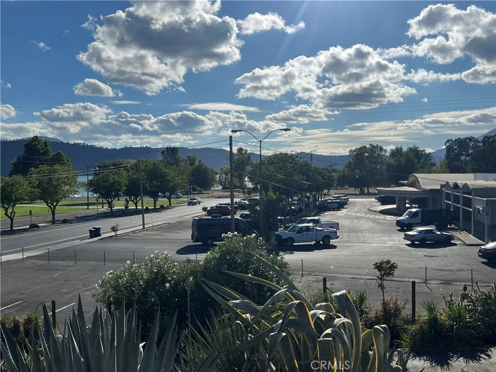 14108 Olympic Drive Clearlake, CA 95422