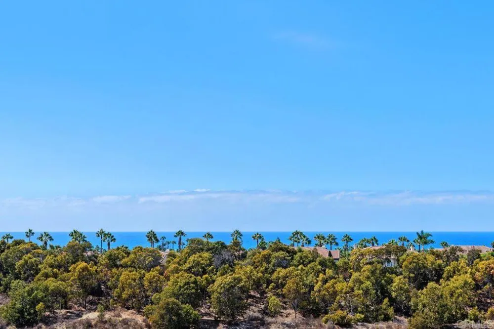7409 Linden Carlsbad, CA 92011