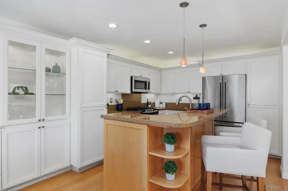 7409 Linden Carlsbad, CA 92011