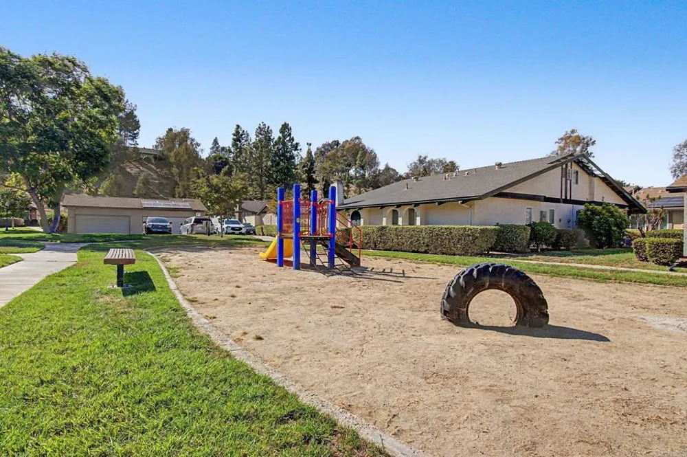 10028 Chavacan Lane Spring Valley, CA 91977