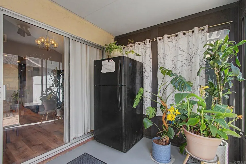 10028 Chavacan Lane Spring Valley, CA 91977