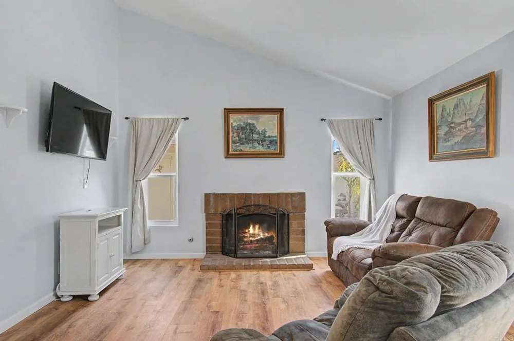 10028 Chavacan Lane Spring Valley, CA 91977