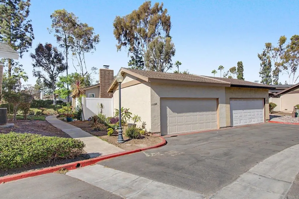 10028 Chavacan Lane Spring Valley, CA 91977