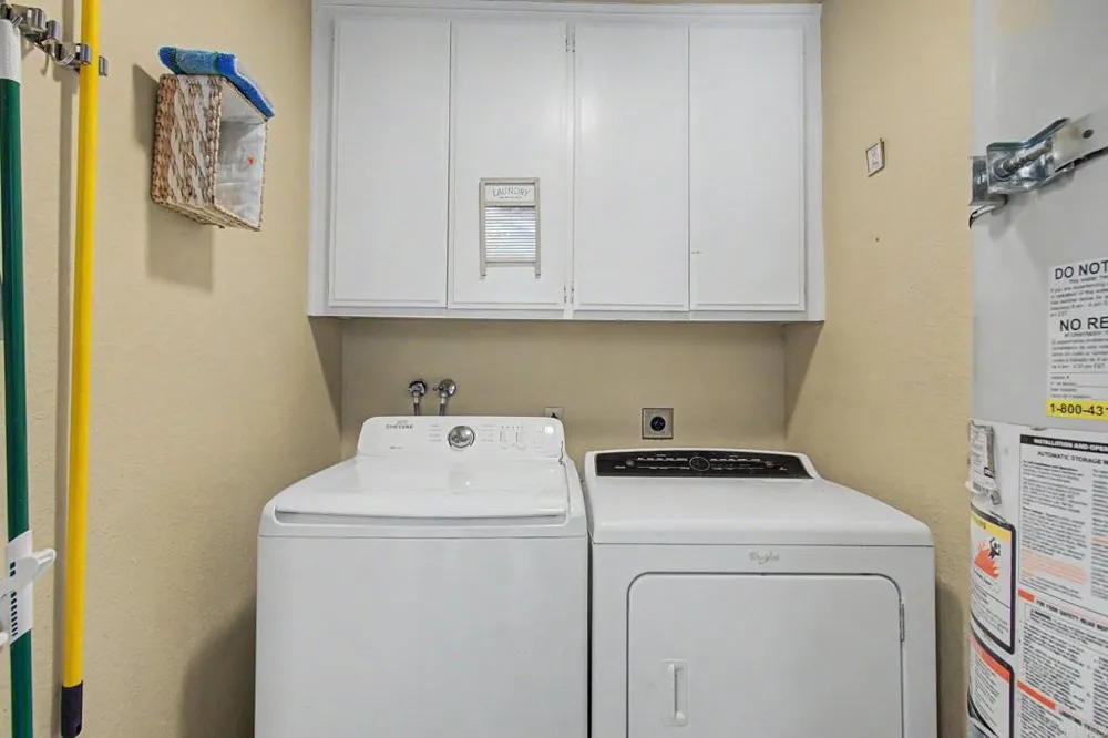 10028 Chavacan Lane Spring Valley, CA 91977