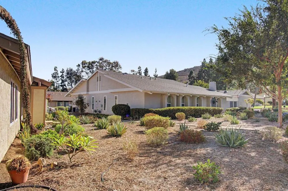 10028 Chavacan Lane Spring Valley, CA 91977