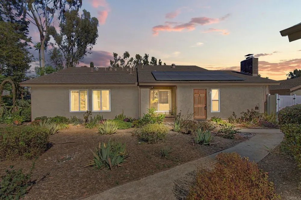 10028 Chavacan Lane Spring Valley, CA 91977