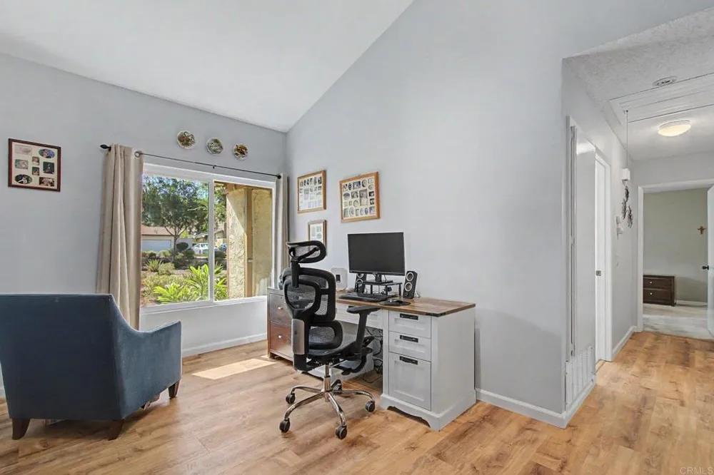 10028 Chavacan Lane Spring Valley, CA 91977
