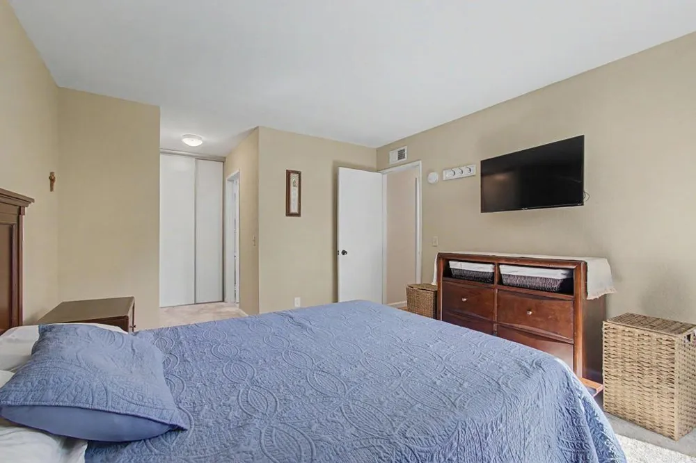 10028 Chavacan Lane Spring Valley, CA 91977