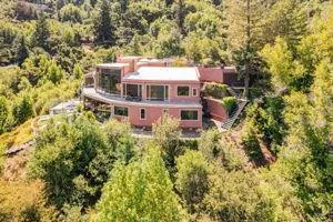 15345 Bohlman Road Saratoga, CA 95070