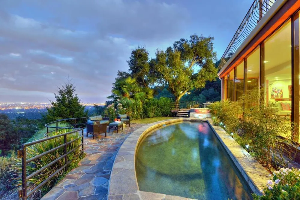 15345 Bohlman Road Saratoga, CA 95070