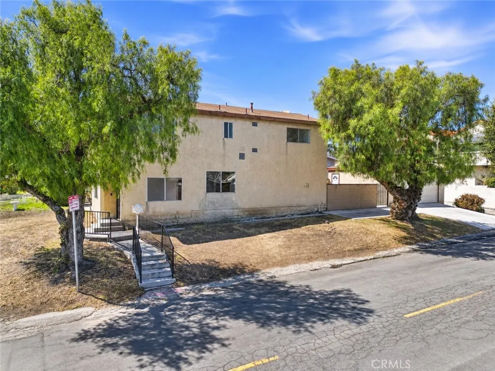 1402 W 1st Street San Pedro, CA 90732