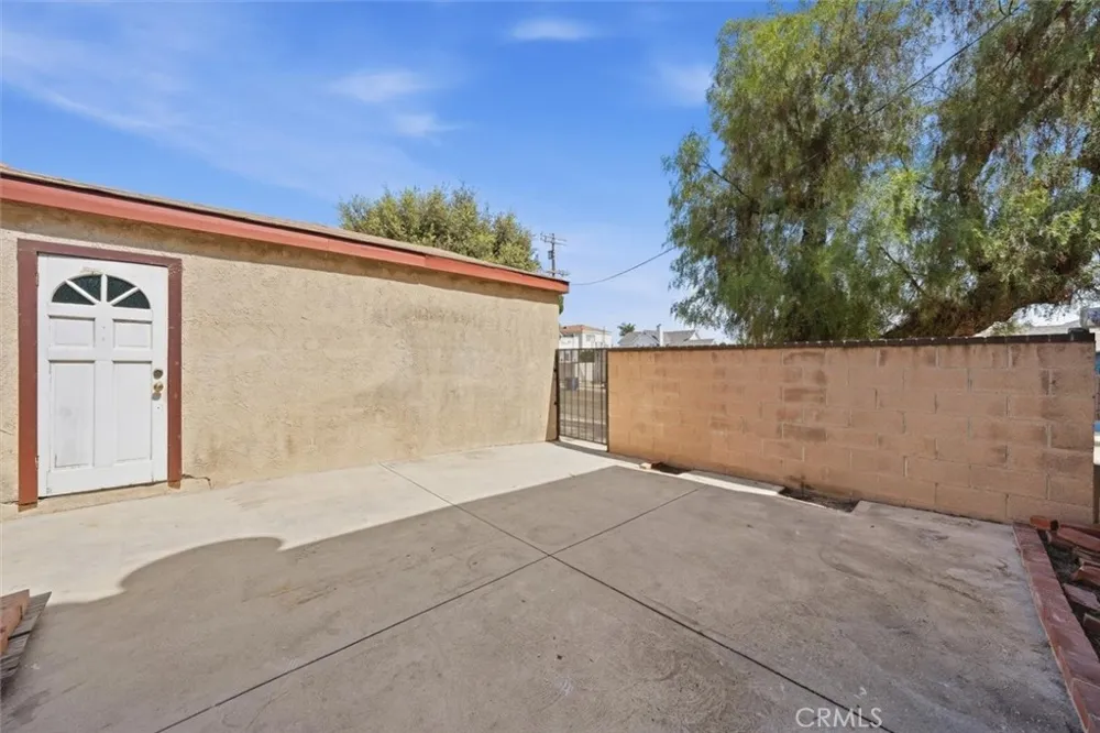 1402 W 1st Street San Pedro, CA 90732