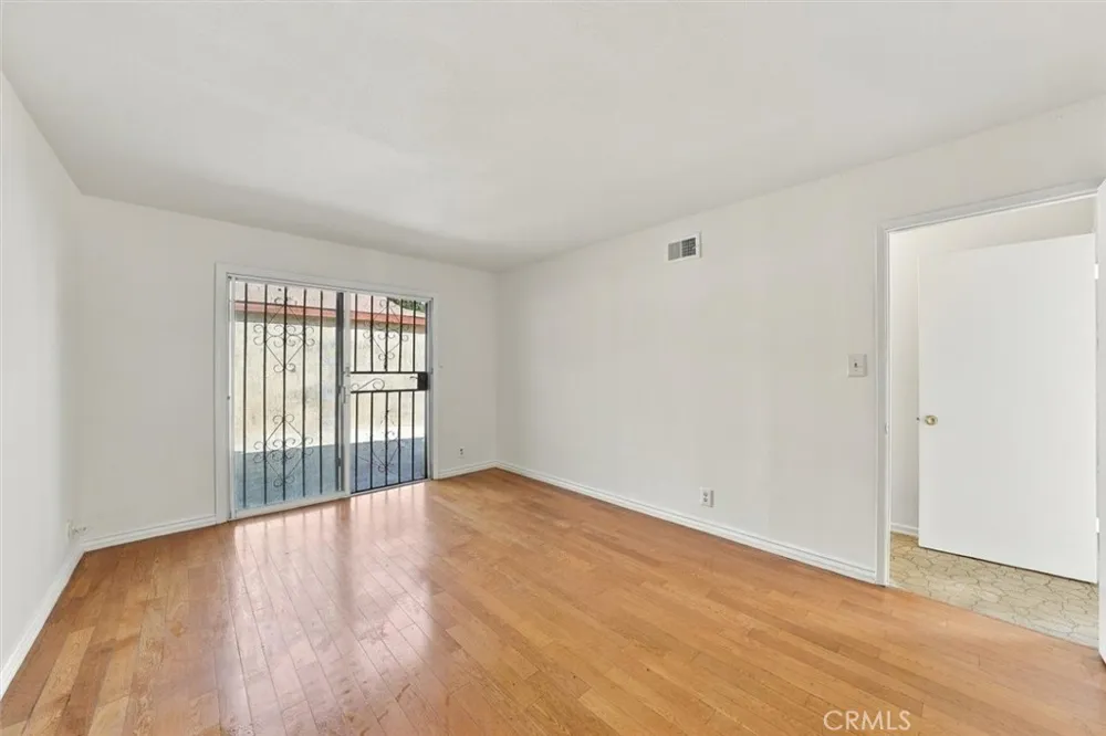 1402 W 1st Street San Pedro, CA 90732