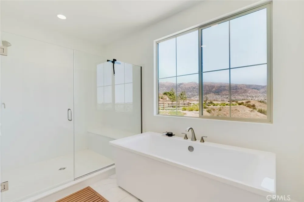 11716 Canoga Avenue Chatsworth, CA 91311