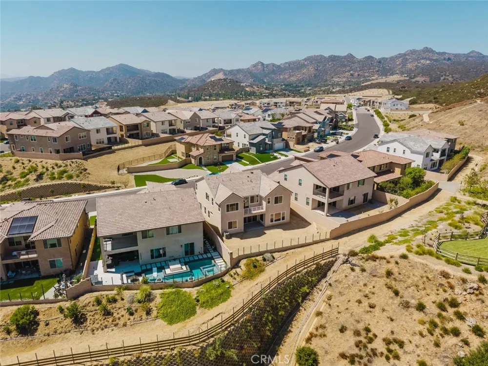 11716 Canoga Avenue Chatsworth, CA 91311