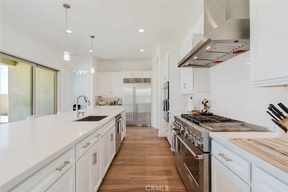 11716 Canoga Avenue Chatsworth, CA 91311