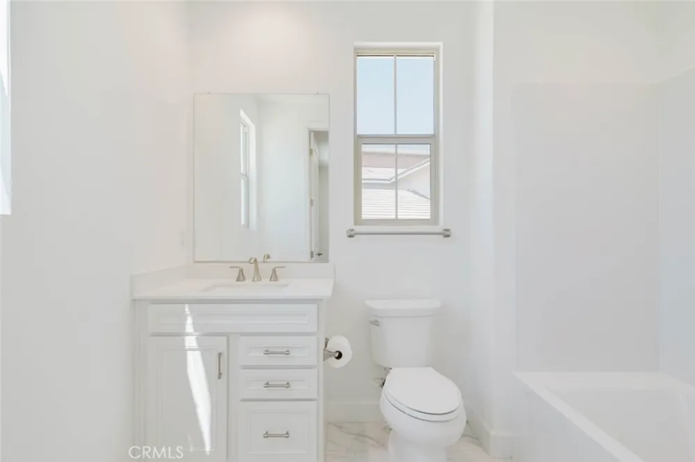 11716 Canoga Avenue Chatsworth, CA 91311