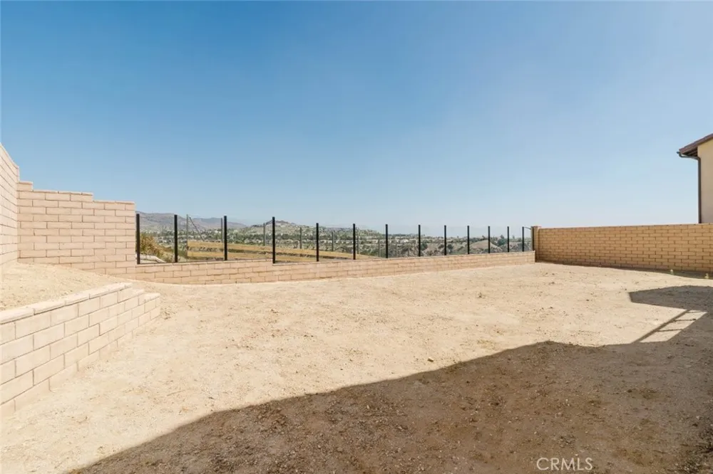 11716 Canoga Avenue Chatsworth, CA 91311