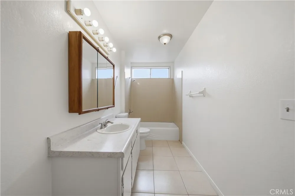 11829 Ferris Road #B El Monte, CA 91732
