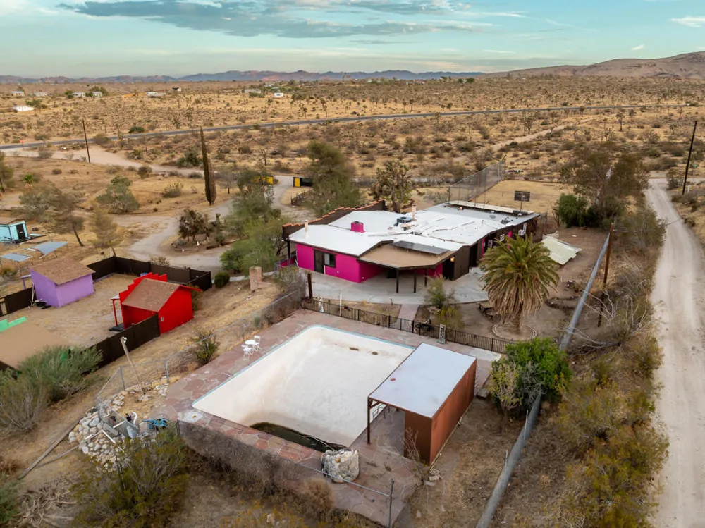 2476 Old Woman Springs Road Yucca Valley, CA 92284