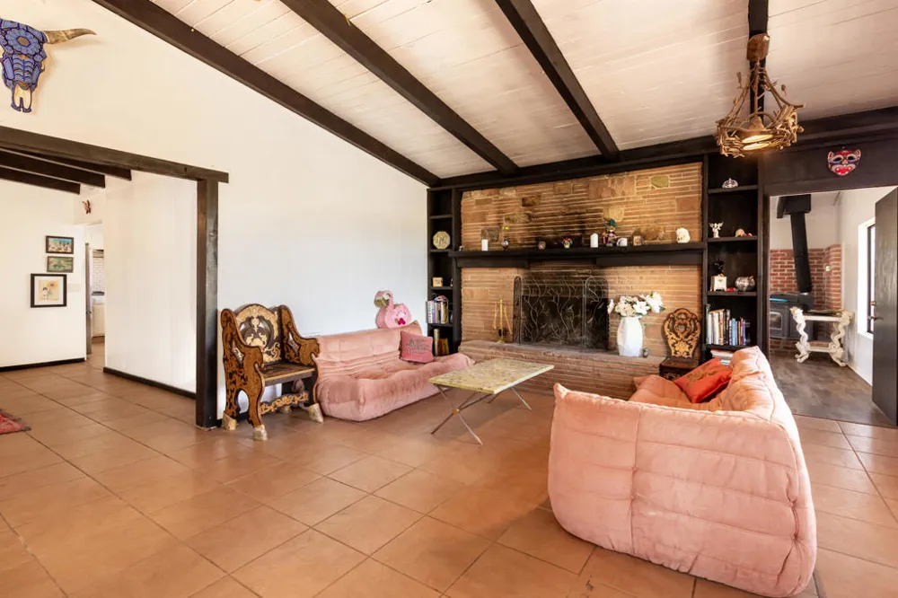2476 Old Woman Springs Road Yucca Valley, CA 92284