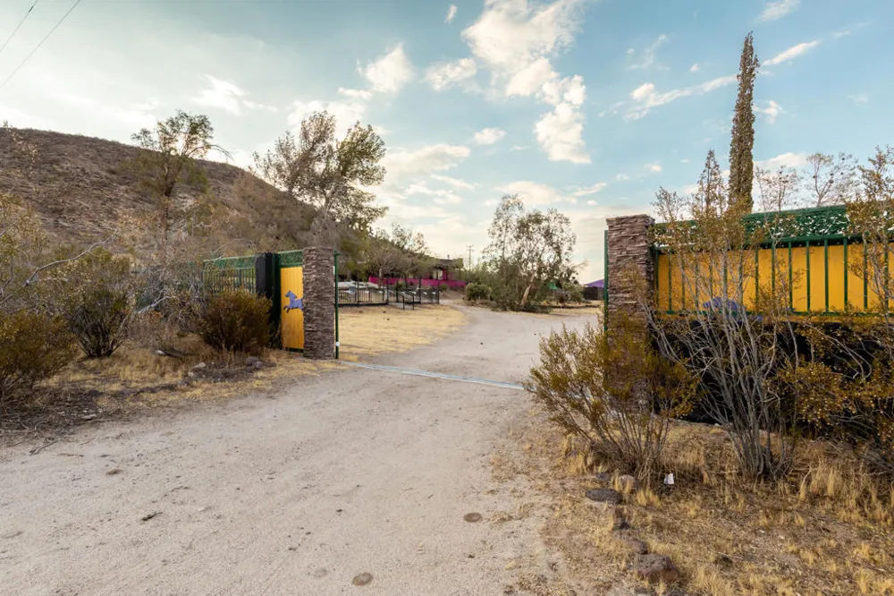 2476 Old Woman Springs Road Yucca Valley, CA 92284