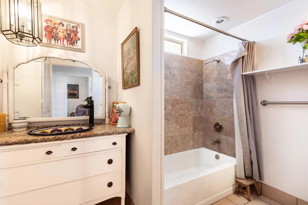 2476 Old Woman Springs Road Yucca Valley, CA 92284