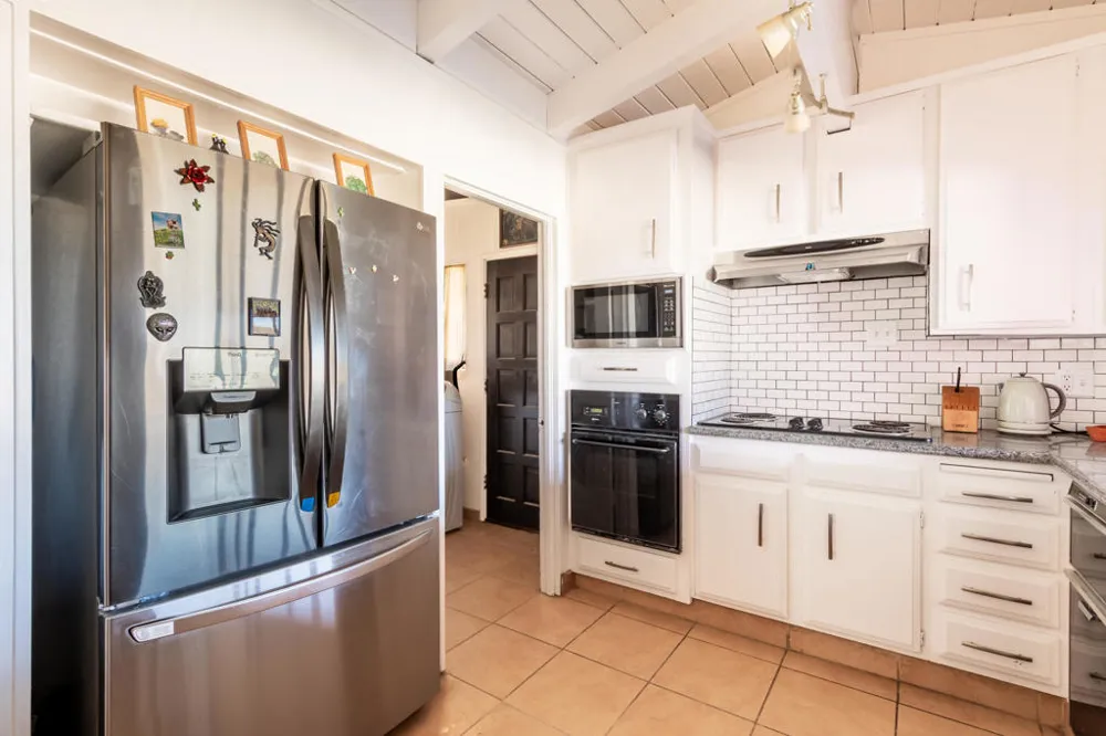 2476 Old Woman Springs Road Yucca Valley, CA 92284