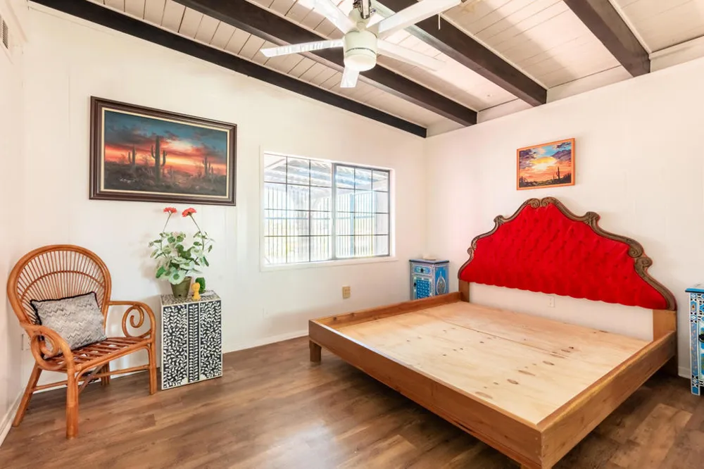 2476 Old Woman Springs Road Yucca Valley, CA 92284
