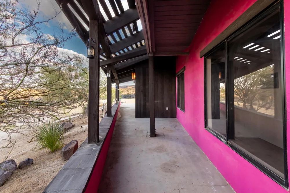 2476 Old Woman Springs Road Yucca Valley, CA 92284