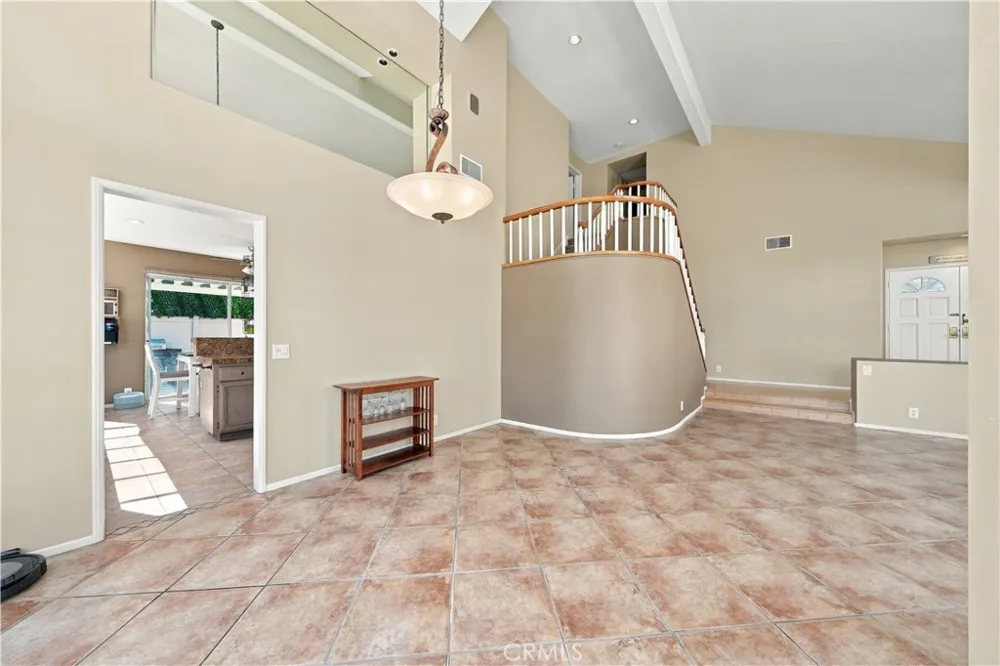 45556 Via Jaca Temecula, CA 92592