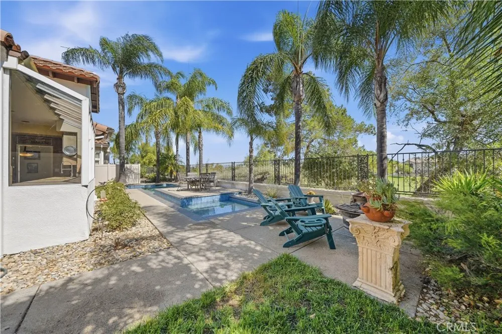 45556 Via Jaca Temecula, CA 92592