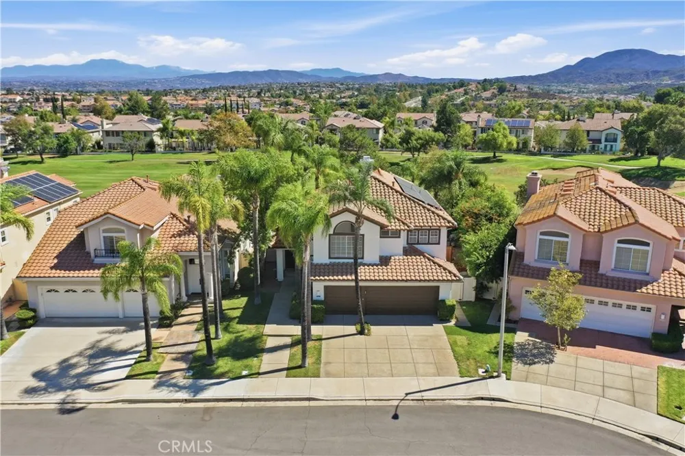 45556 Via Jaca Temecula, CA 92592