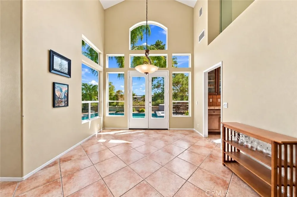 45556 Via Jaca Temecula, CA 92592