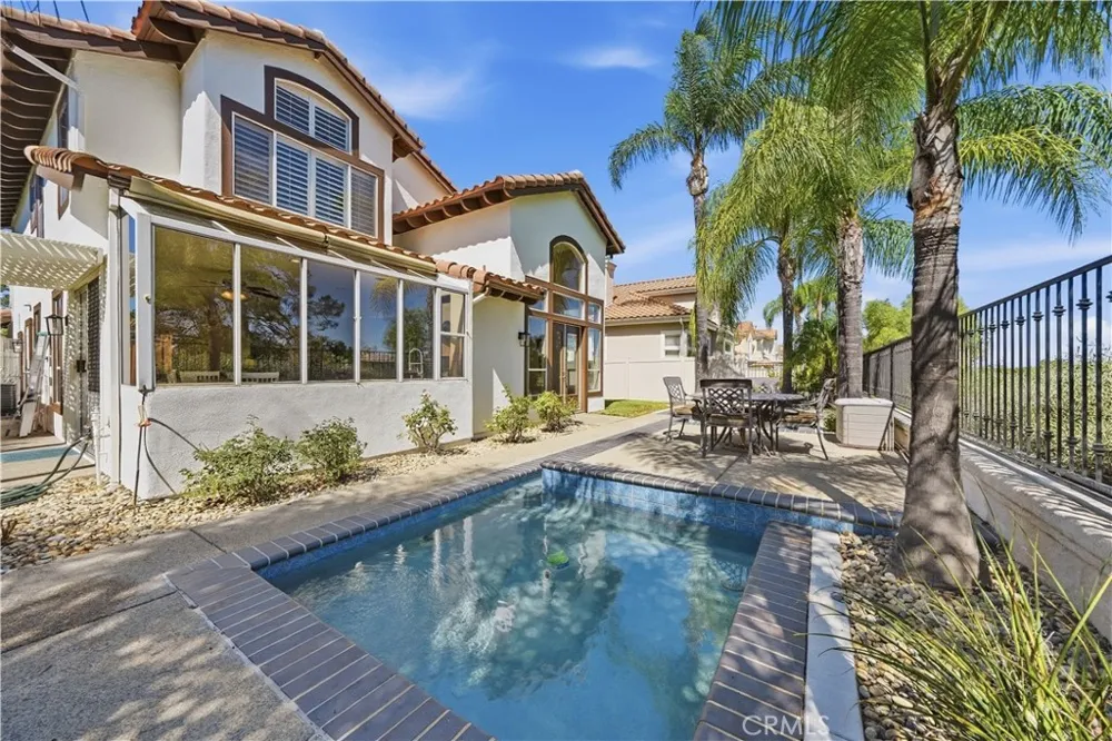 45556 Via Jaca Temecula, CA 92592