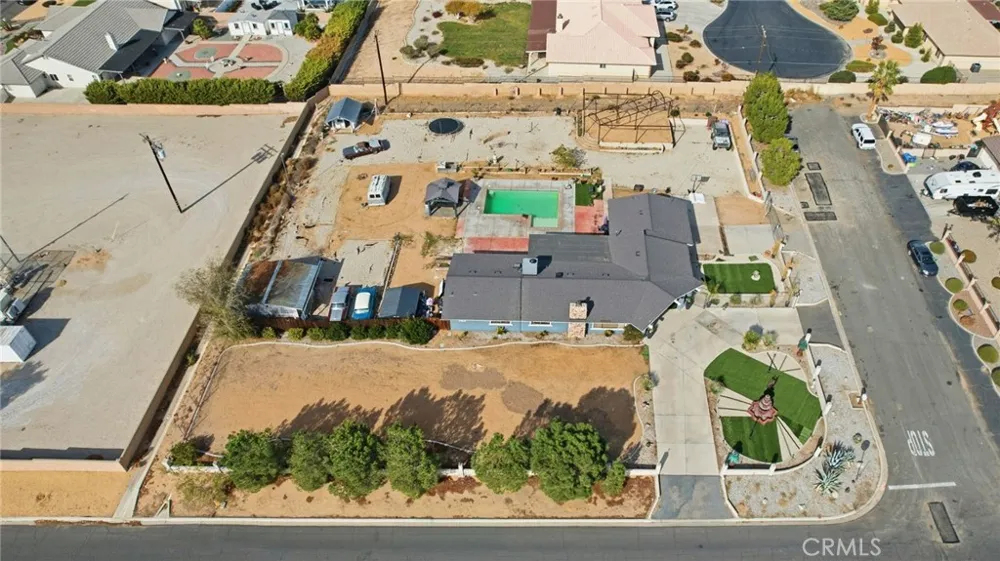 13288 Choco Apple Valley, CA 92308