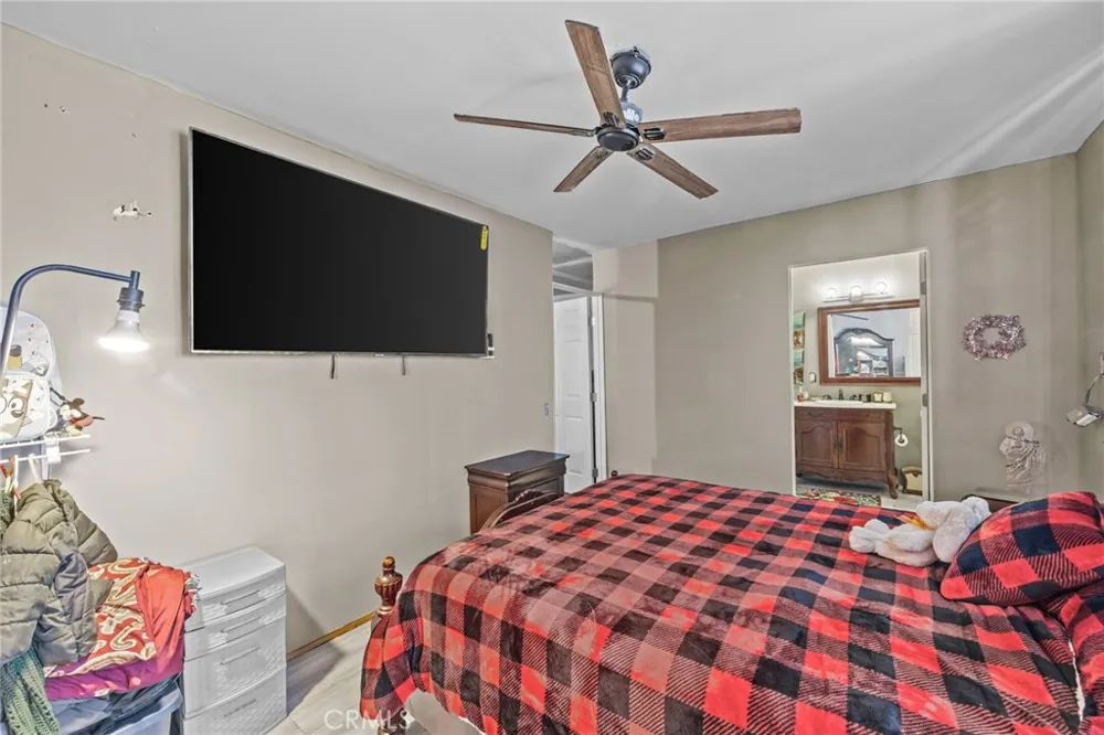 13288 Choco Apple Valley, CA 92308
